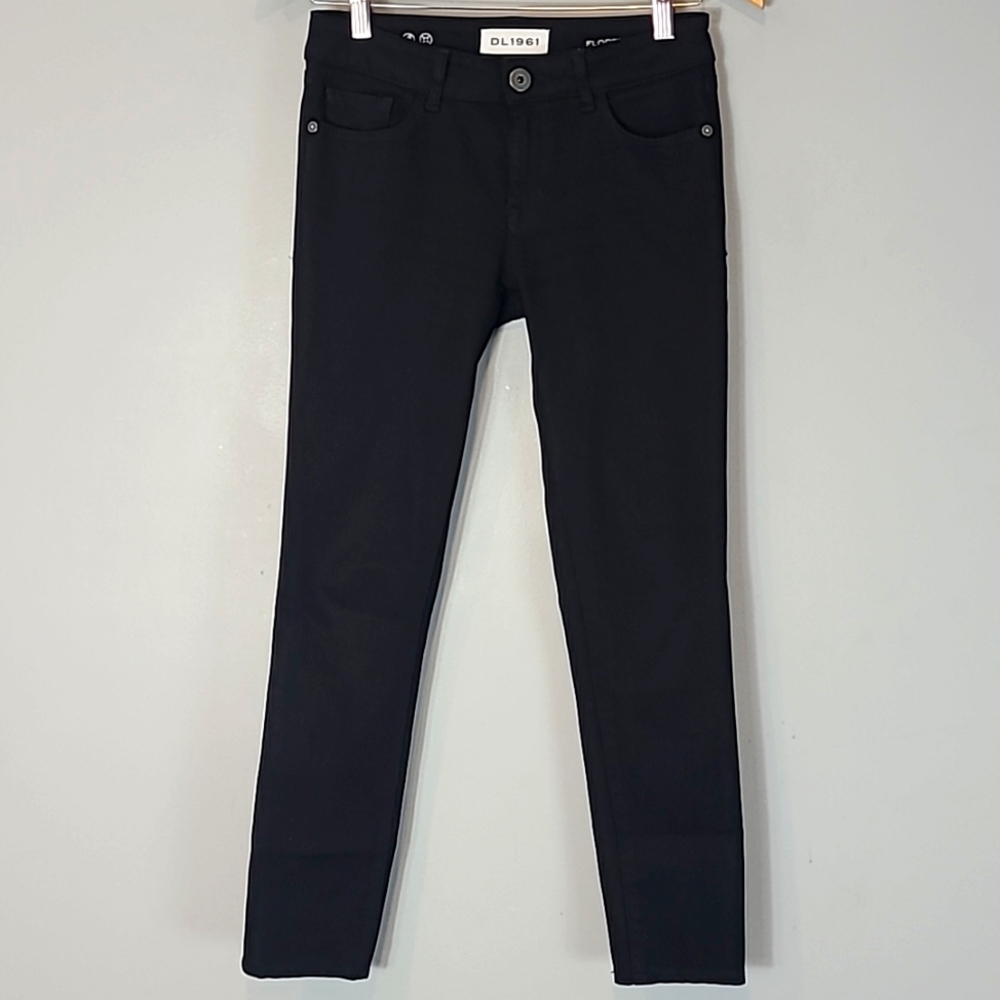 DL1961 Women's Black Skinny Jeans
